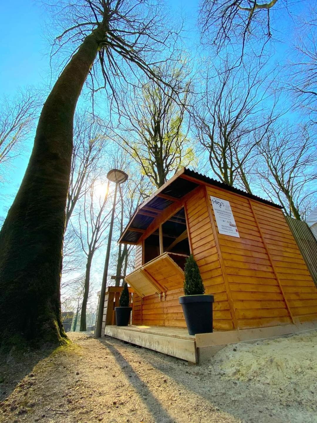 L'Etape En Foret Saint-Sever-Calvados Екстериор снимка